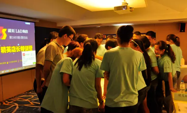 1481351701124731.png blob.png