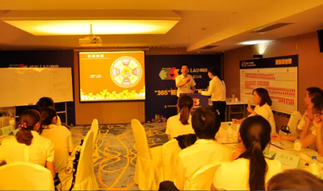 1481351713138872.png blob.png