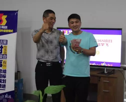 1481352994390040.png blob.png